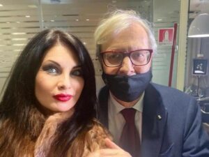 L'arte torna a vivere: vernissage di Angela Balsamo 4 arte sgarbi