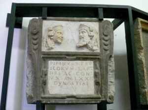 tavola di pipino larthe re degli etruschi